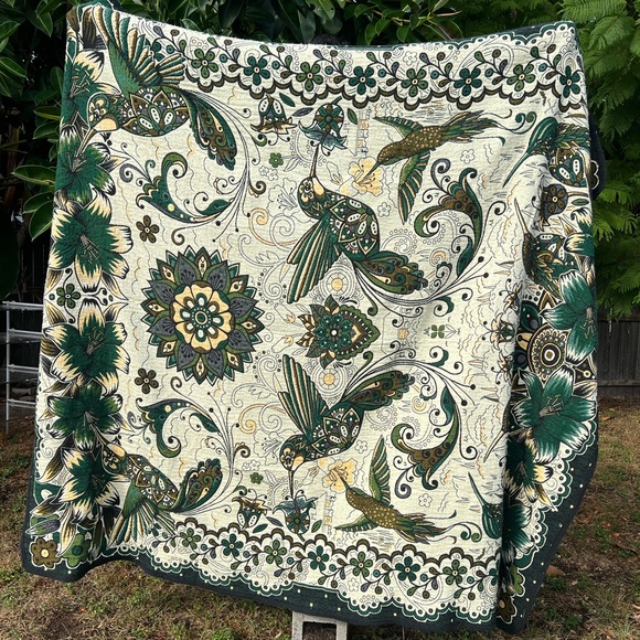 Boho Mexican Woven Blanket – Thick Hummingbird & Floral Design in Green - Picture 6 of 6